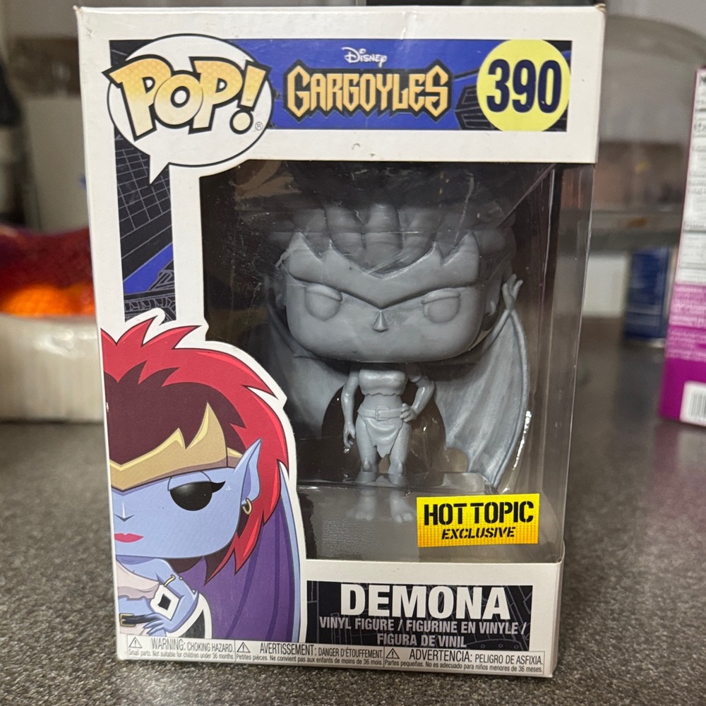 Funko Pop Disney Gargoyles Demona Figure Hot Topic Exclusive